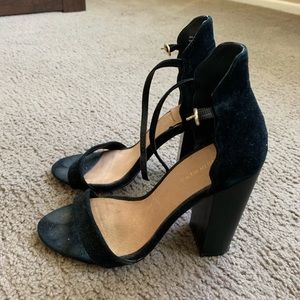 Saks fifth avenue black heels size 7